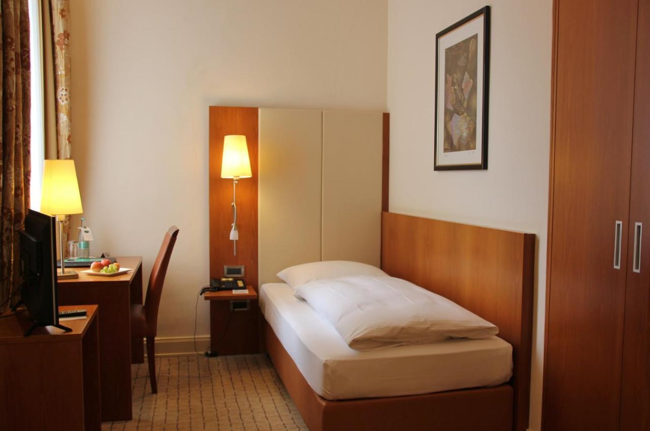 Hotel Vorbach Hamburg Ngoại thất bức ảnh