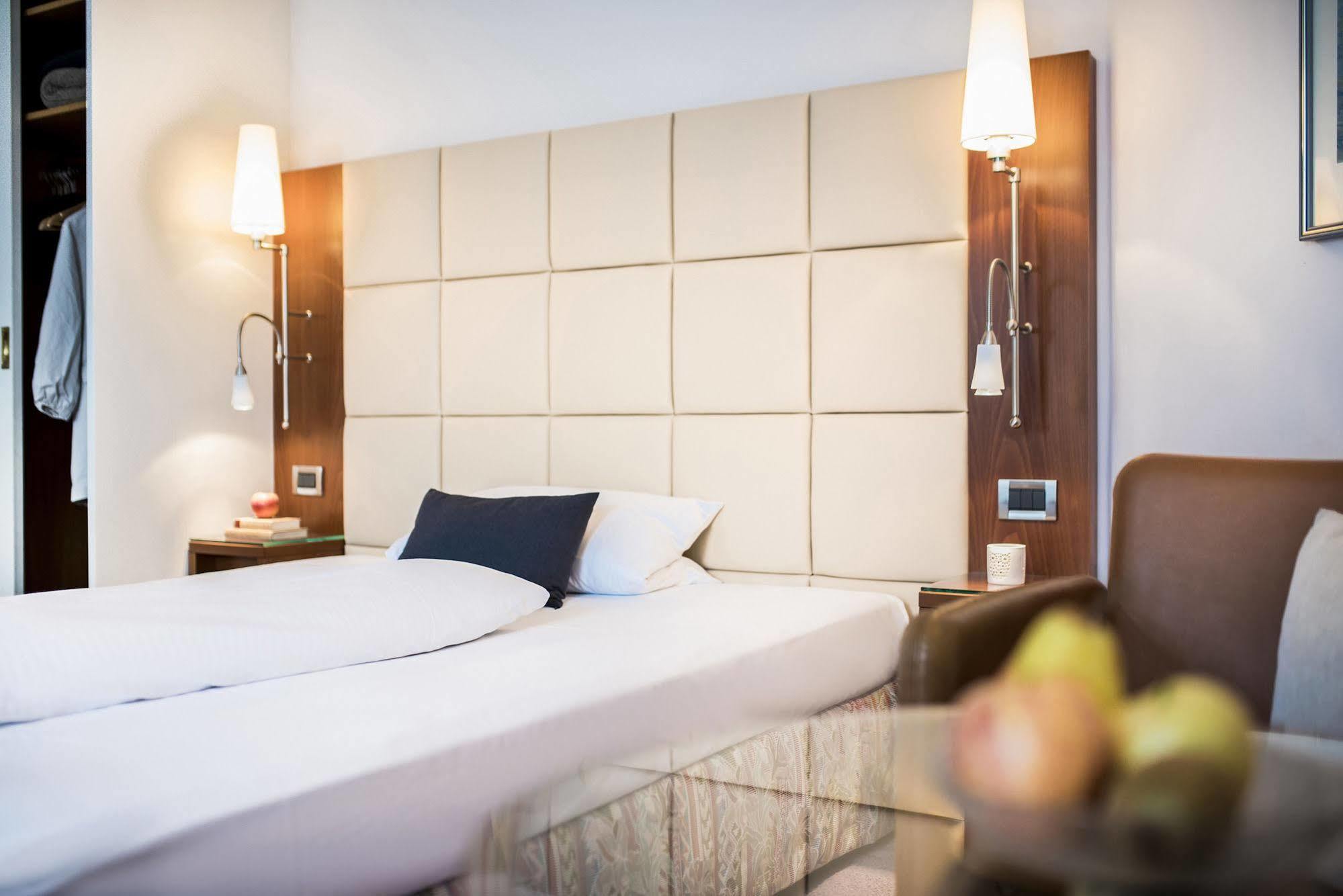 Hotel Vorbach Hamburg Ngoại thất bức ảnh