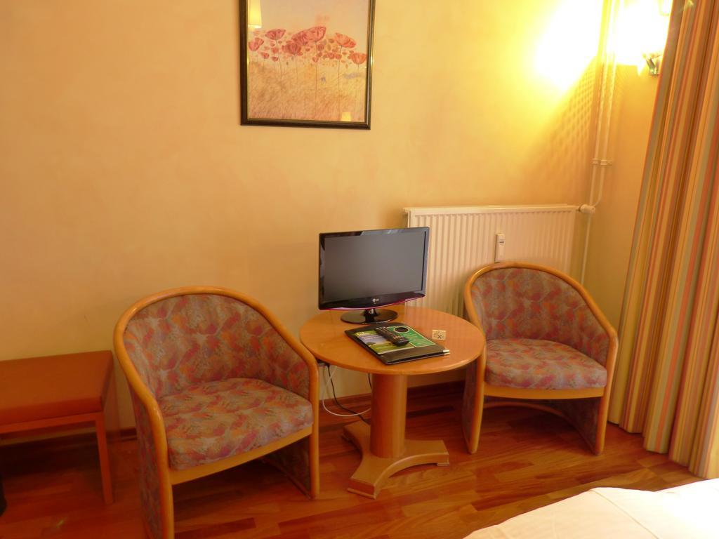 Hotel Vorbach Hamburg Ngoại thất bức ảnh
