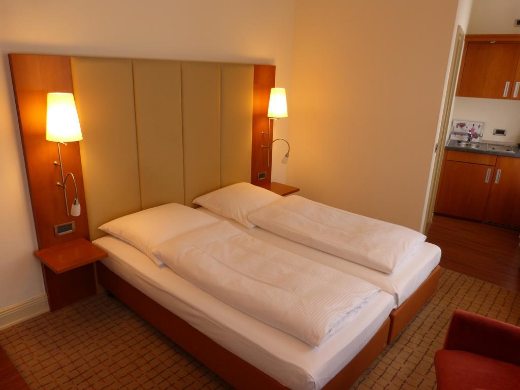 Hotel Vorbach Hamburg Ngoại thất bức ảnh